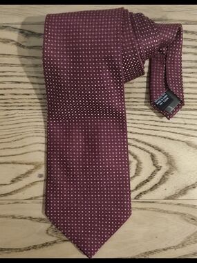 Calvin Klein Burgundy Microdot Silk Tie